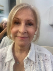 Make up artist Stephanie Frances